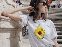 夏天买什么布料的衣服凉快又舒适？