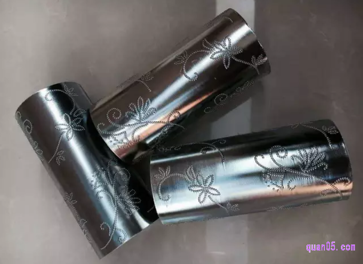 压花卫生纸是怎么加工出来的呢