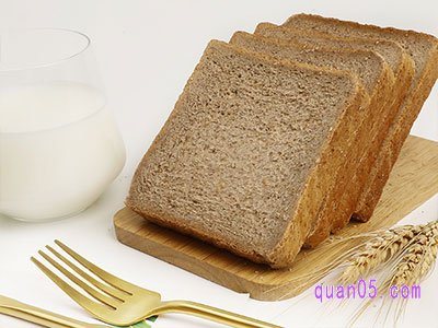 全麦面包在哪里买比较好