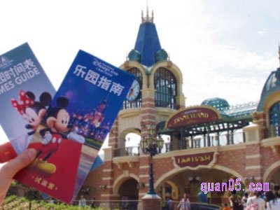情侣去上海迪士尼大概多少钱