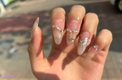 美团美甲团购价一个人能用么